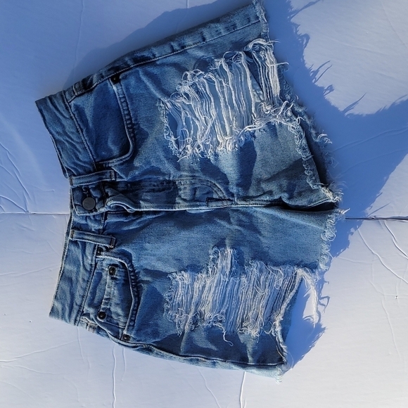 REPLAY Vintage High Waist Distressed Light Wash Italian Denim Shorts Size 27 - Picture 5 of 16
